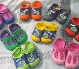 Vendo Zapatos de Niños en 8cuc, comodos y chulos. Varios modelos